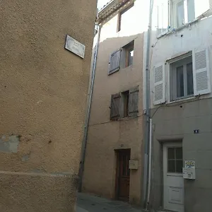 https://maison-de-village-1835.fr-provencehotel.com